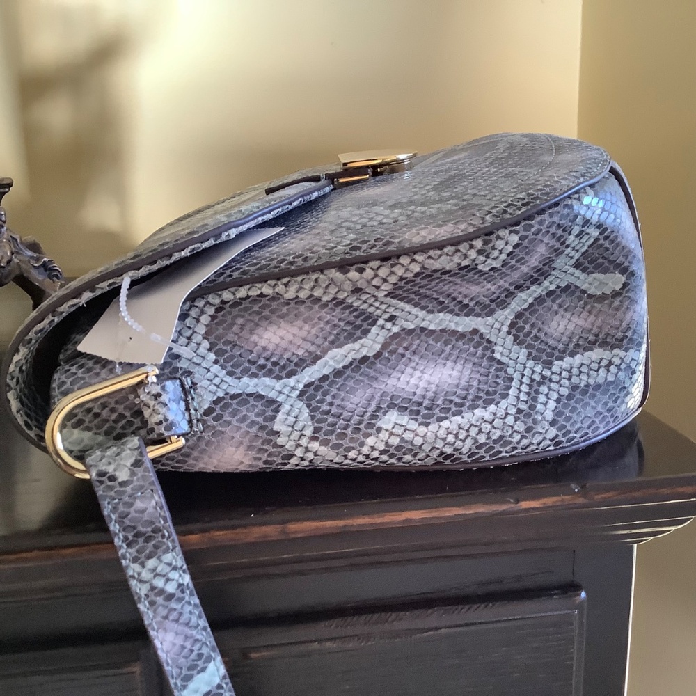 G.I.L.I Leather Printed Saddle Crossbody Bag Teal Cobra - Picture 6 of 16